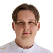 Червяков Данил Денисович, стоматолог-терапевт