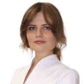 Сумарокова Инна Михайловна, врач-косметолог