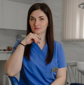 Третьякова Юлия Николаевна, стоматолог-терапевт