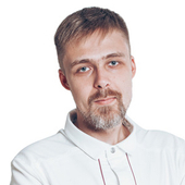 Радченко Максим Аркадьевич, стоматолог-терапевт