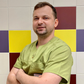 Тазин Денис Николаевич, стоматолог-хирург