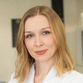 Харитонова Анастасия Игоревна, стоматолог-терапевт