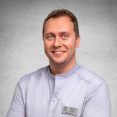 Латышев Валерий Игоревич, стоматолог-ортопед