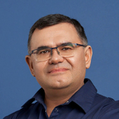 Тальдаев Рустем Эмильевич, офтальмолог-хирург