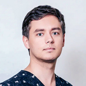 Коцур Кристиан Игоревич, стоматолог-терапевт