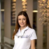 Куценко Александра Дмитриевна, стоматолог-терапевт