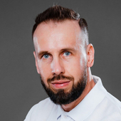 Перехожев Вячеслав Александрович, стоматолог-терапевт