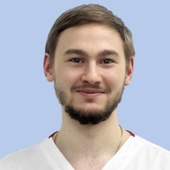 Нещадимов Эдуард Константинович, стоматолог-терапевт