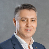 Хисматуллин Азат Салимович, стоматолог-терапевт