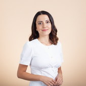 Арзуманян Арина (Аршалуйс) Аршаковна, гинеколог