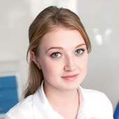 Ларюхина Кристина Владимировна, стоматолог-терапевт