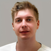 Лайшев Виталий Андреевич, стоматолог-хирург