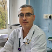 Наззал Али, педиатр