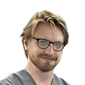 Леончук Юрий Владимирович, стоматолог-терапевт