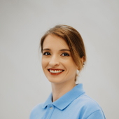 Серпиченко Мария Леонидовна, стоматолог-терапевт