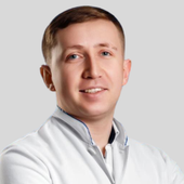 Седнев Роман Валерьевич, стоматолог-хирург