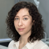 Наволока Алина Евгеньевна, врач-косметолог