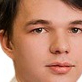 Бондарчук Максим Сергеевич, стоматолог-терапевт