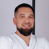 Бубликов Никита Русланович, стоматолог-ортопед