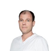 Новацкий Вячеслав Олегович, стоматолог-хирург