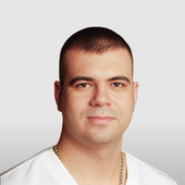 Владислав Романович Кущ, стоматолог-ортопед