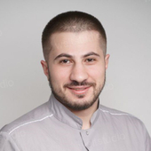 Тоноян Акоп Жирайрович, детский стоматолог