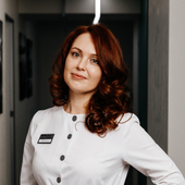 Белоусова Роксана Владимировна, врач-косметолог