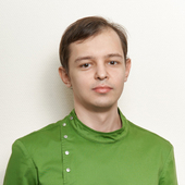 Гаврилов Павел Владимирович, стоматолог-терапевт