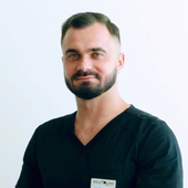 Ляпко Илья Владимирович, стоматолог-терапевт