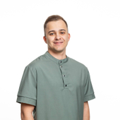 Воронин Олег Юрьевич, стоматолог-терапевт