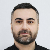 Дадашов Эльчин Ниязиевич, стоматолог-терапевт