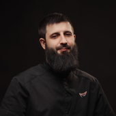 Малладов Халид Абдурахманович, стоматолог-ортопед