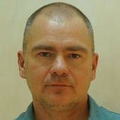 Мельников Всеволод Робертович, стоматолог-хирург