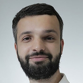 Головин Эдуард Александрович, стоматолог-хирург