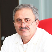 Магомедов Низами Гаджиевич, стоматолог-ортопед