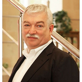 Березин Евгений Евгеньевич, стоматолог-ортопед