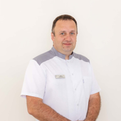 Попов Роман Юрьевич, стоматолог-хирург