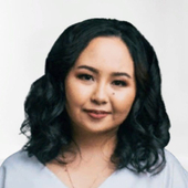 Петрова Элина Петровна, стоматолог-терапевт