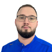 Колесников Павел Александрович, стоматолог-терапевт