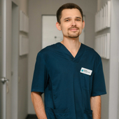 Михеев Дмитрий Петрович, стоматолог-терапевт