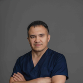 Кирилов Никита Евгеньевич, стоматолог-хирург