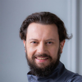 Горбунов Евгений Анатольевич, стоматолог-хирург