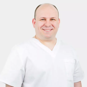 Валиев Станислав Рауфович, стоматолог-хирург