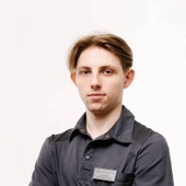 Колобков Евгений Виитальевич, стоматолог-терапевт