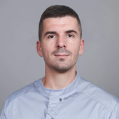 Бовсуновский Эдвард Павлович, стоматолог-хирург