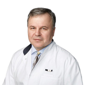 Углов Аркадий Иванович, кардиохирург