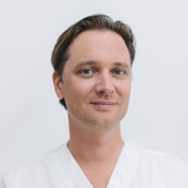 Буянов Михаил Аркадьевич, стоматолог-терапевт