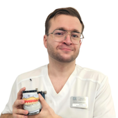 Якимов Александр Сергеевич, стоматолог-ортопед