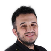 Бегизов Тимур Робертович, стоматолог-терапевт