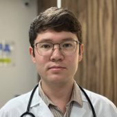 Иванов Роман Евгеньевич, терапевт